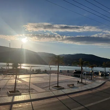 Lejlighed Vintage Seafront House Argostoli (Kefalonia)